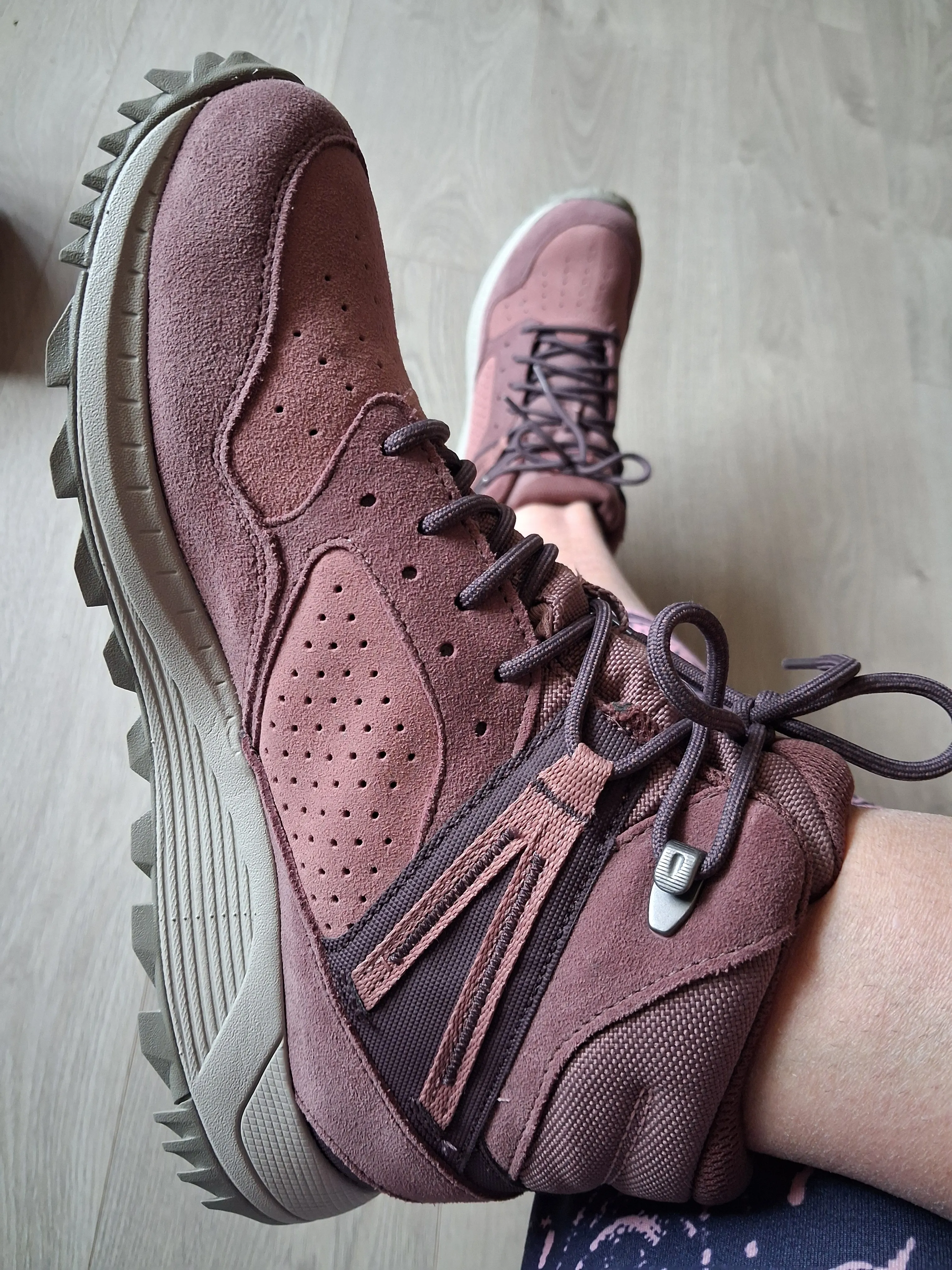 Черевики Merrell Wildwood Mid LTR WP Wmn - купити в Gorgany
